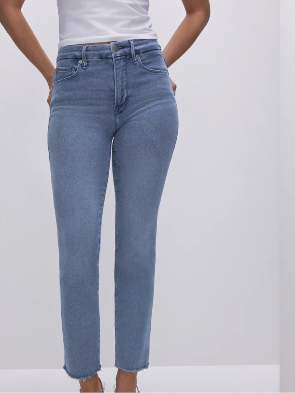 Good American Good Leg Straight Leg Women’s Jeans - Medium Light Blue Wash 12